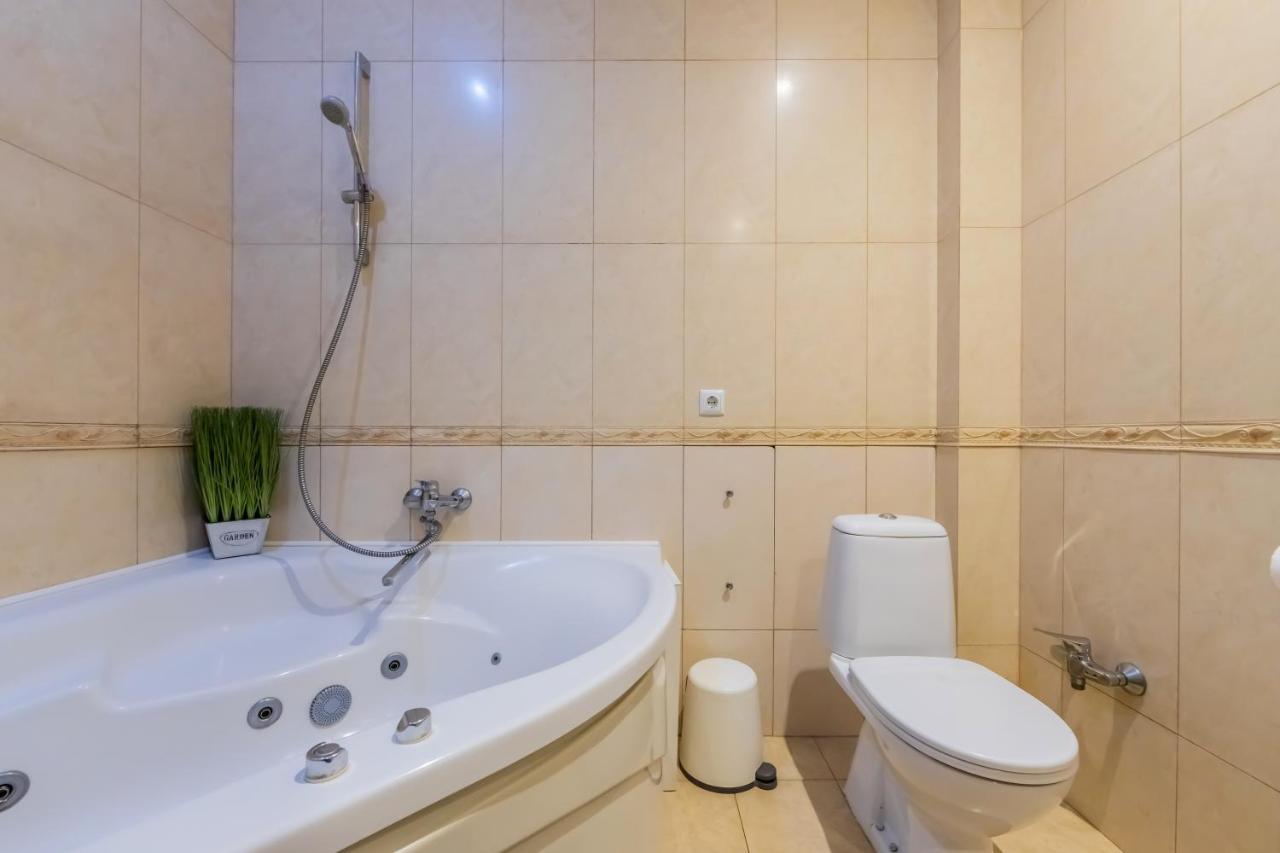 2К Квартира На Шота Руставелі, Бессарабка Kiev Ngoại thất bức ảnh